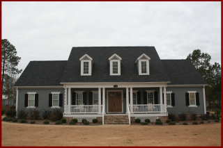 New construction horse barn